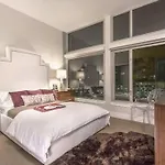 Oakwood At 399 Fremont